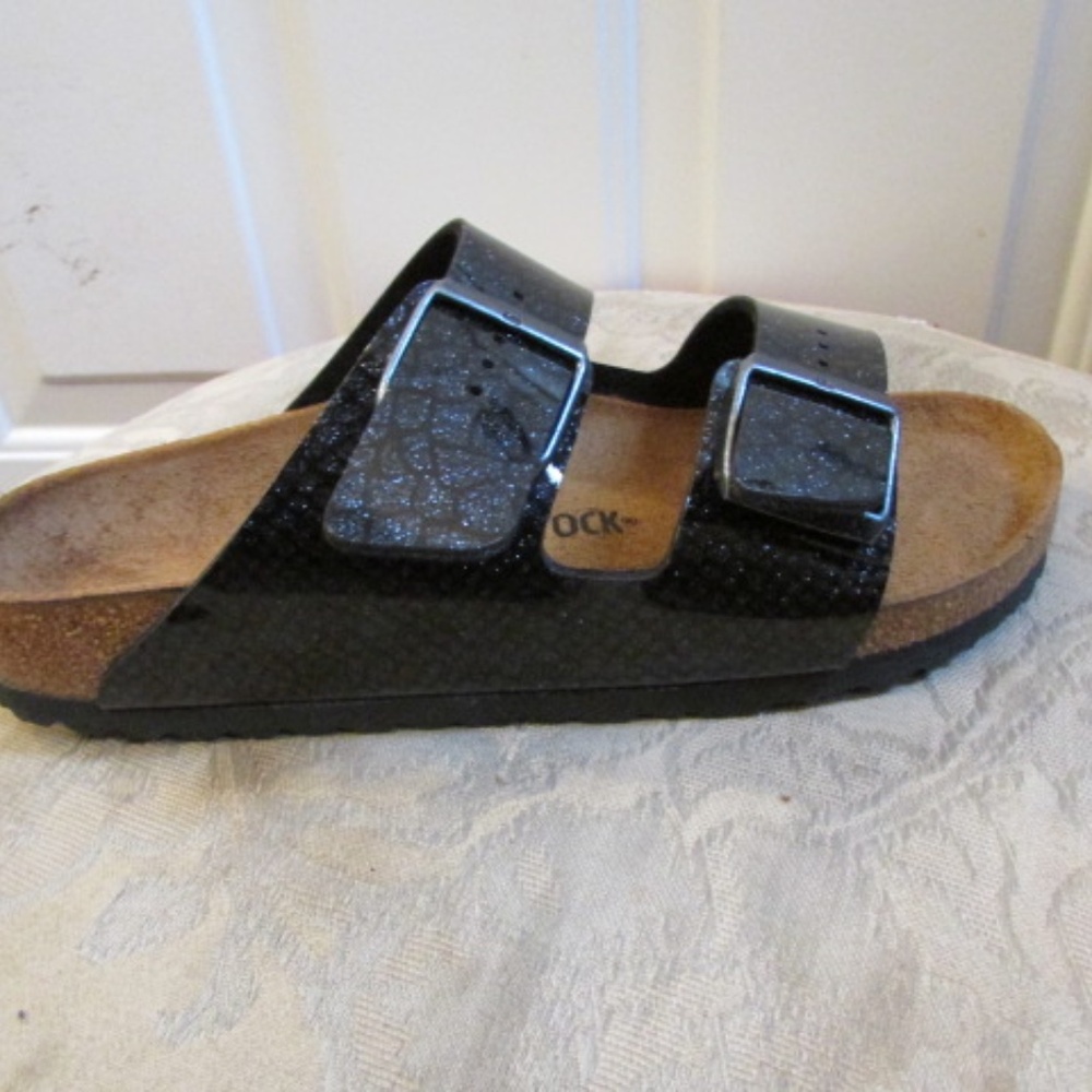 new Birkenstock Arizona Birko-Flor Black Patent women's sandals Sz 40